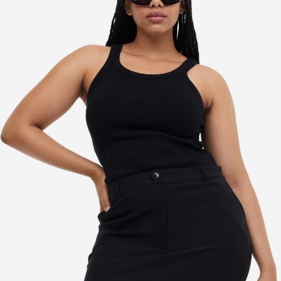 NWOT H&M Ribbed Tank Top - Picture 2 of 10